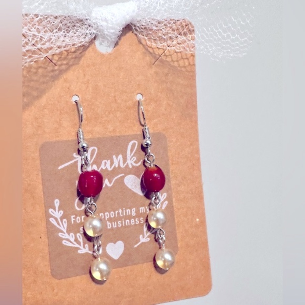 Dangle Earrings VTG Glass Burgundy+Luxe Champagne Pearls »Fishhooks Earrings